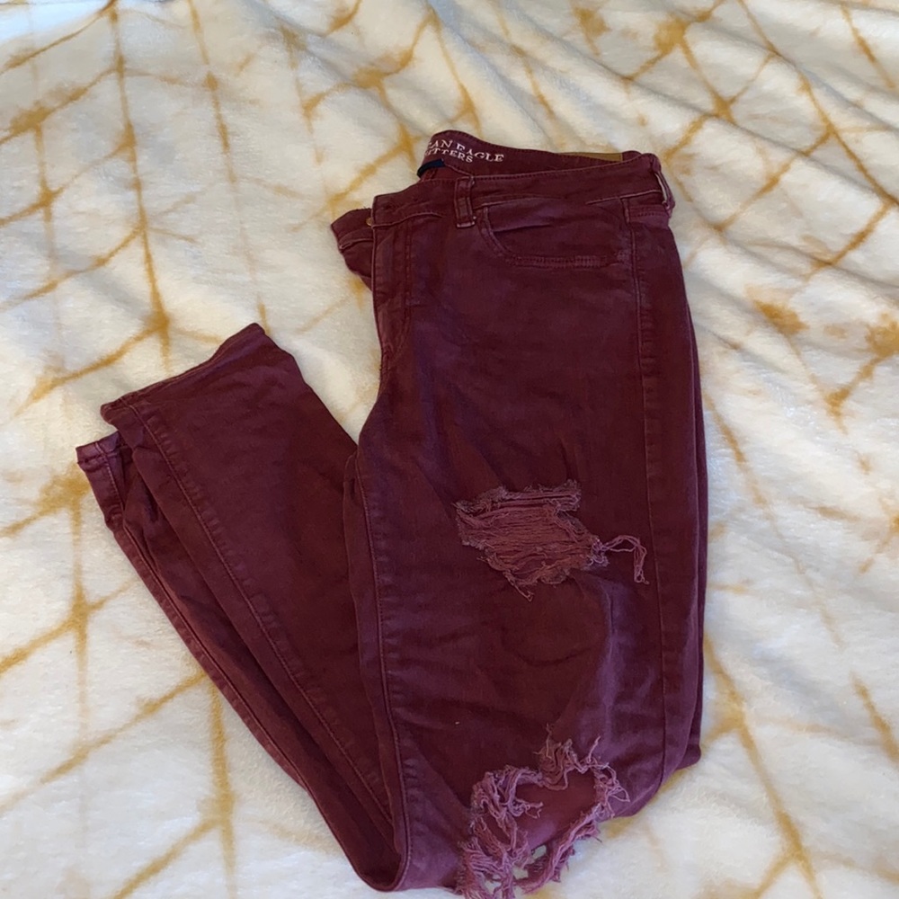 American Eagle Burgundy Ripped Super Stretch Jeggings 12
